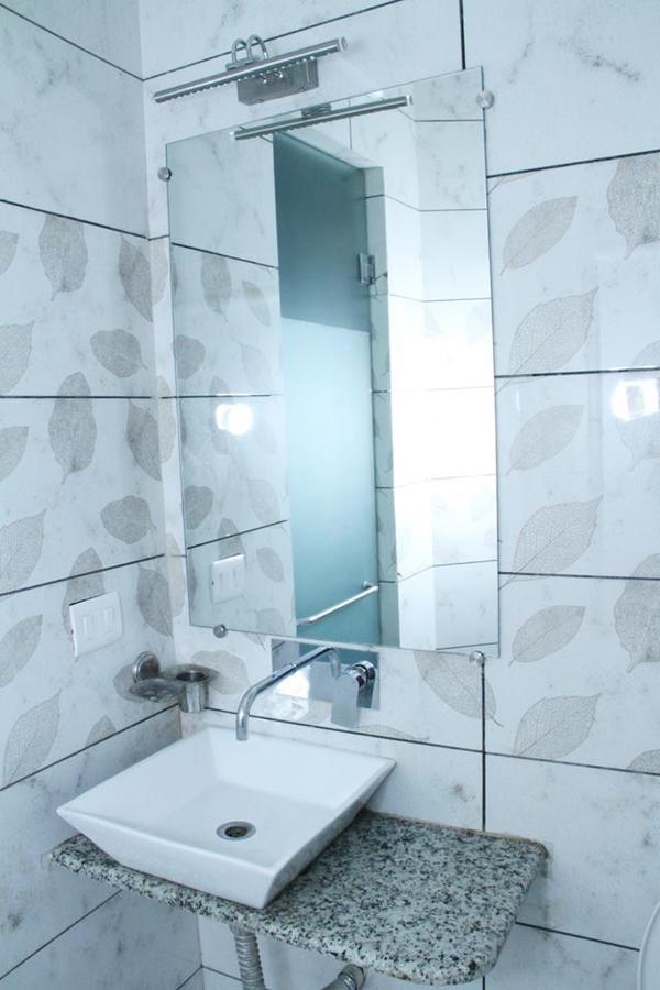 Dreamz Suites Yeni Delhi Dış mekan fotoğraf